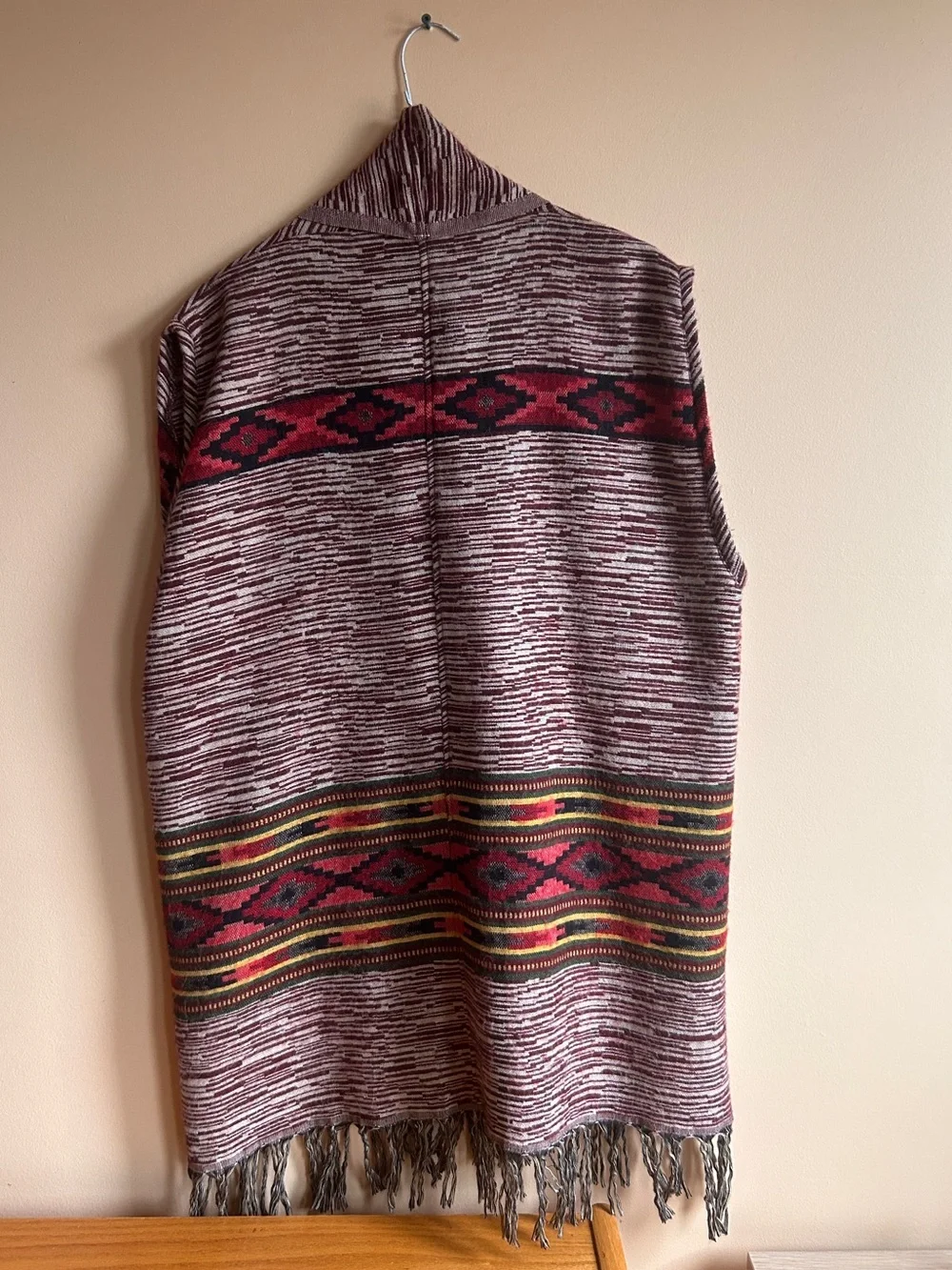 Cozy Southwestern Knit Vest with Pockets - Picture 4 of 7